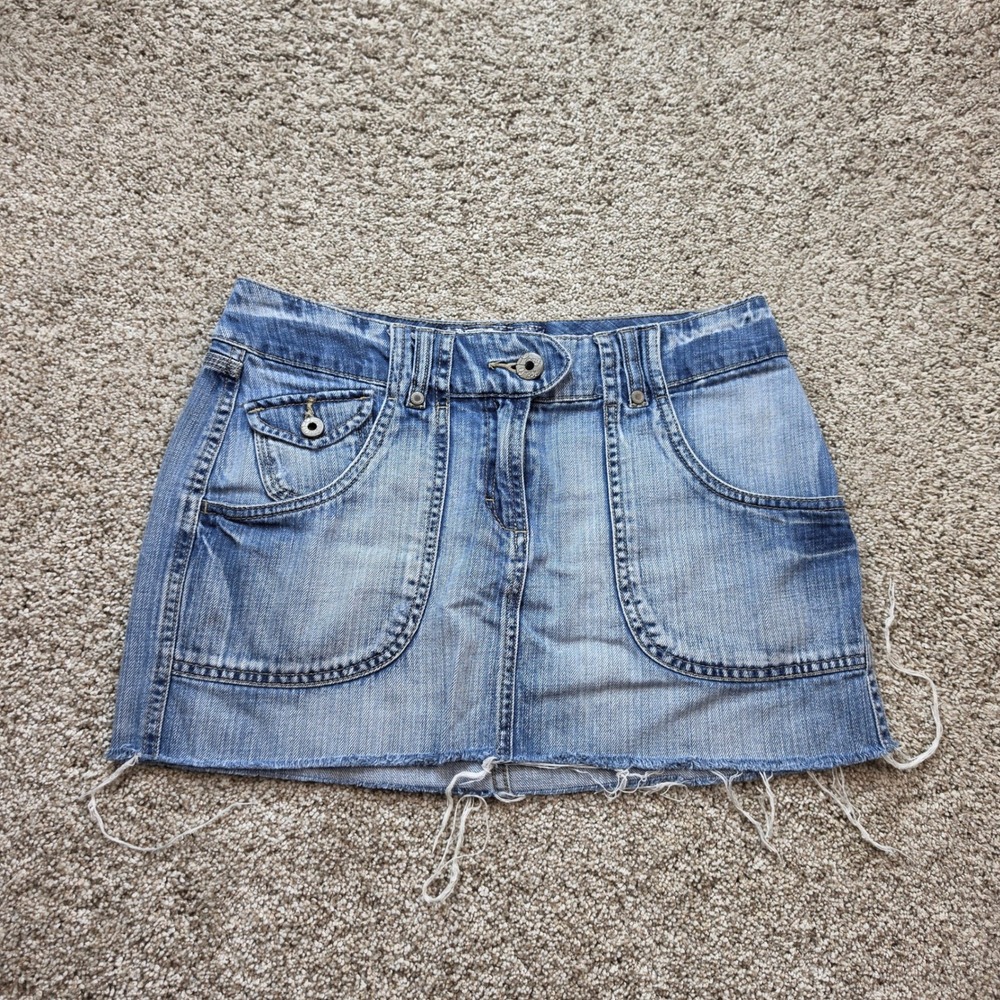 LOGG H&M Denim Mini Skirt Womens 8 Blue Low Rise Raw Hem Y2K Frayed Distressed